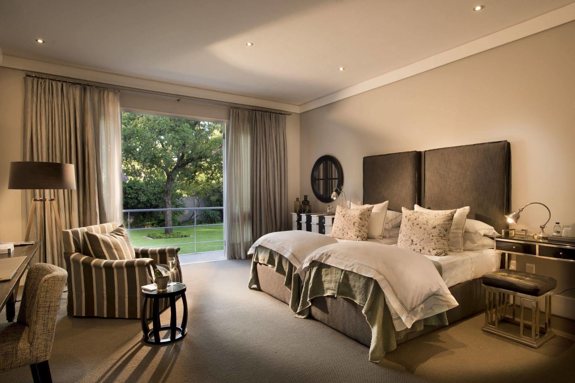 Atholplace Hotel & Villa Johannesburg Exterior photo